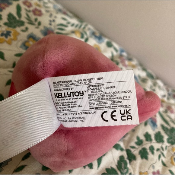 Poleena The Dinosaur 3.5" Squishmallow Clip - Picture 5 of 5